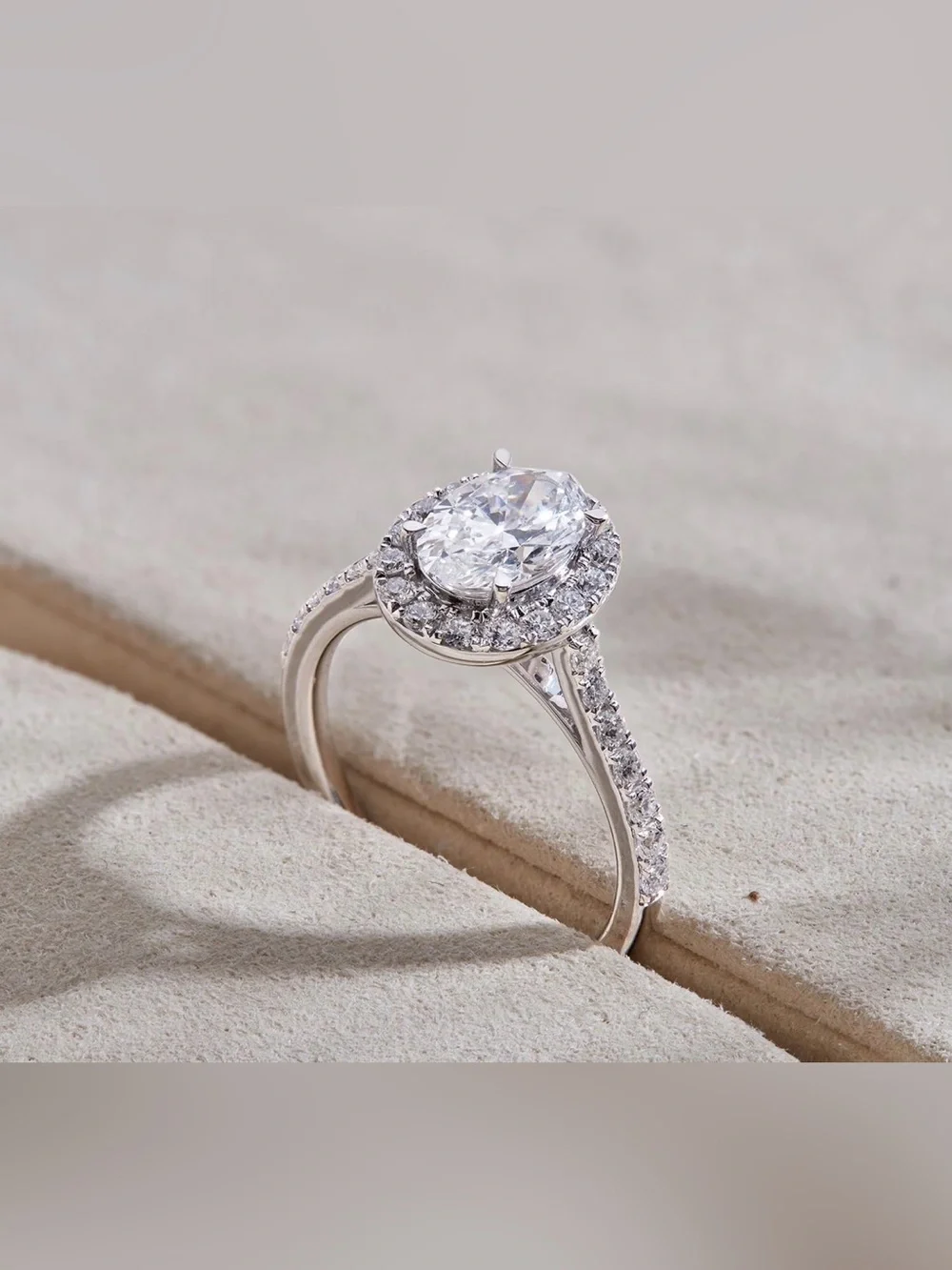 1.5 CTW Diamond Halo Ring Solid Sterling Silver White Gold Plated F-G Size 4-10